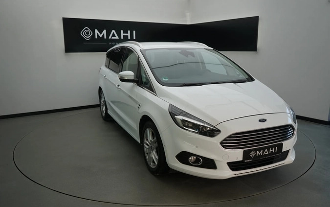 Ford S-Max cena 68999 przebieg: 187930, rok produkcji 2015 z Pajęczno małe 352